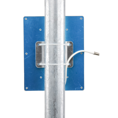 Antena Panel / Multibanda 700-960 MHz y 1710-2170 MHz / 75 O