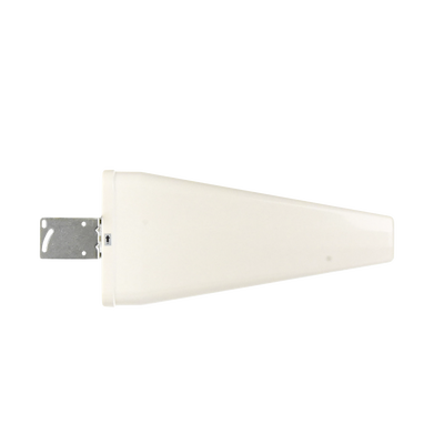 Antena Direccional Logarítmica 11 dBi 5G 4G — EPCOM