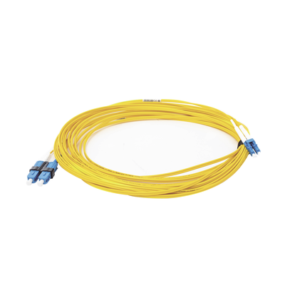 Jumper de Fibra Óptica Monomodo (OS2), XGLO, LC UPC-SC — SIEMON