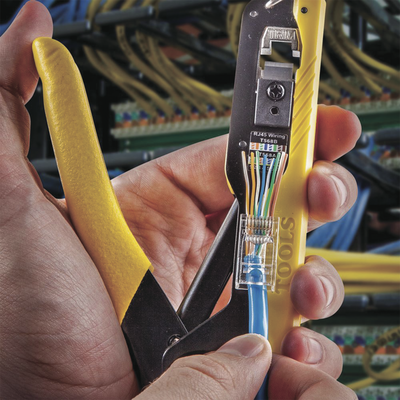 Ponchadora Pelacables Cortacables Matraca RJ45 Pass-Thru — KLEIN TOOLS